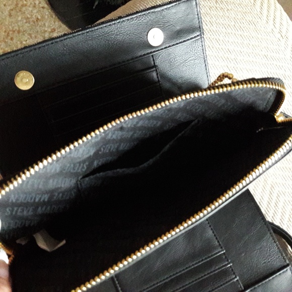NWT STEVE MADDEN LOGO CROSSBODY WALLET BAG PURSE - Picture 7 of 8